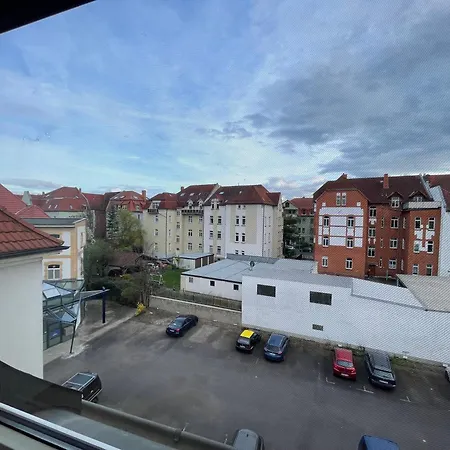 Raha Apartments - Ihr Komfortables Zuhause - Hbf - Vollausgestattet - Gratis Parkplatz Erfurt Exterior photo
