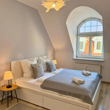 Raha Apartments - Ihr Komfortables Zuhause - Hbf - Vollausgestattet - Gratis Parkplatz Erfurt Exterior photo