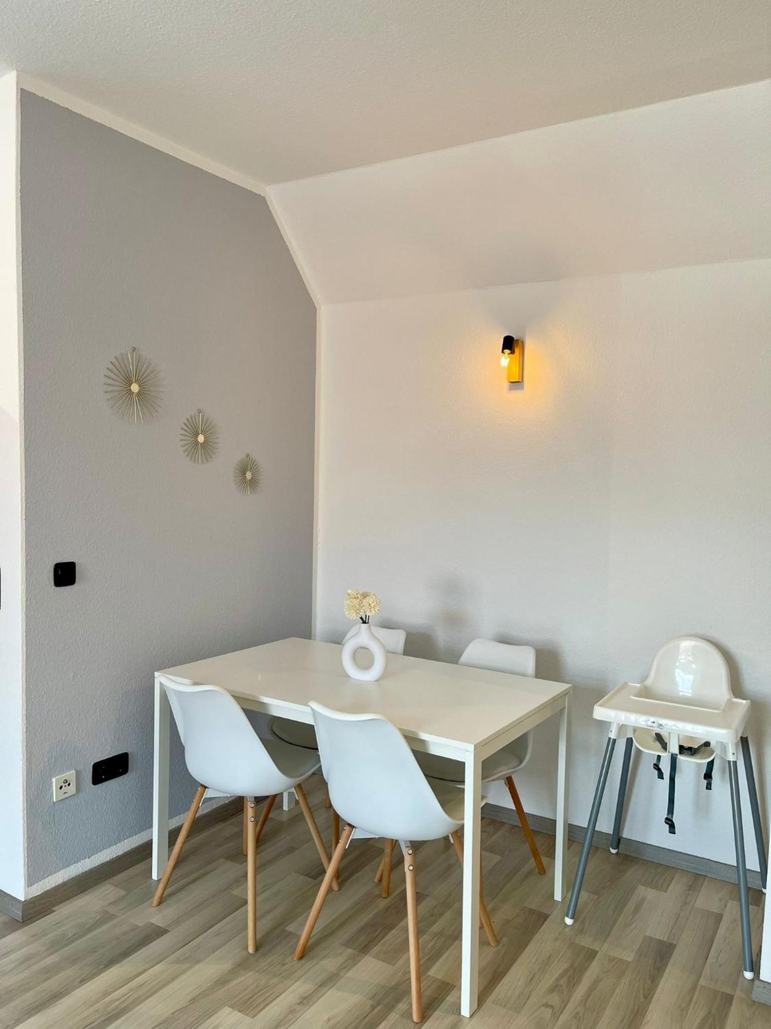 Apartment Raha - Ihr Komfortables Zuhause - Hbf - Vollausgestattet - Gratis Parkplatz