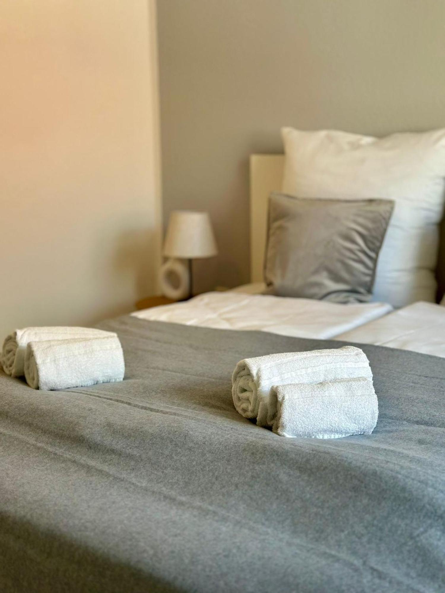 Raha - Ihr Komfortables Zuhause - Hbf - Vollausgestattet - Gratis Parkplatz Apartment *